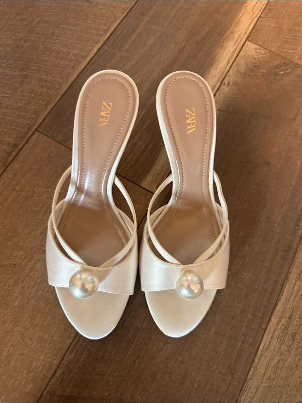 ZARA Cream Slide Mules with Pearl Accent